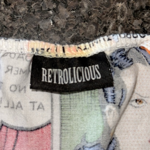 Retrolicious Sweetheart Neckline Dramatic Romantic Vintage Comic Sundress - Picture 7 of 8